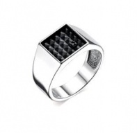 Кольцо мужское серебряное с черным бриллиантом